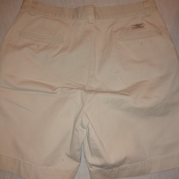 Polo Ralph Lauren Shorts - Picture 2 of 3